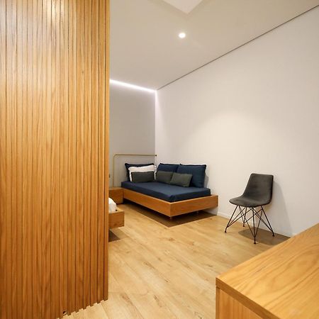 H&M Hotel Vlorë Eksteriør bilde