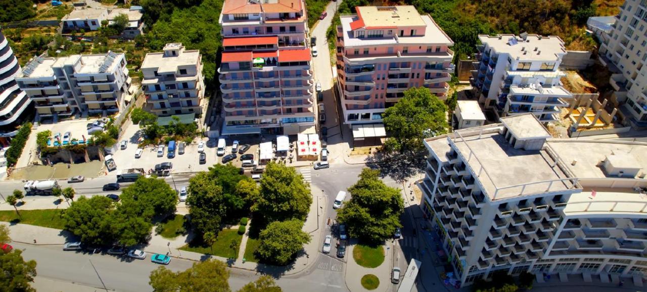 H&M Hotel Vlorë Eksteriør bilde