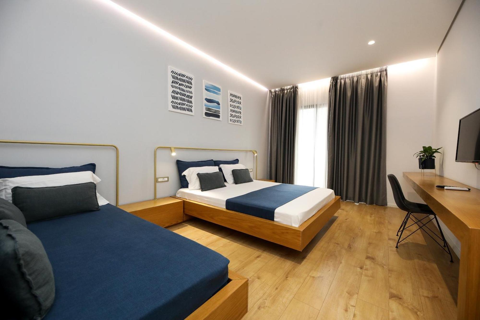 H&M Hotel Vlorë Eksteriør bilde